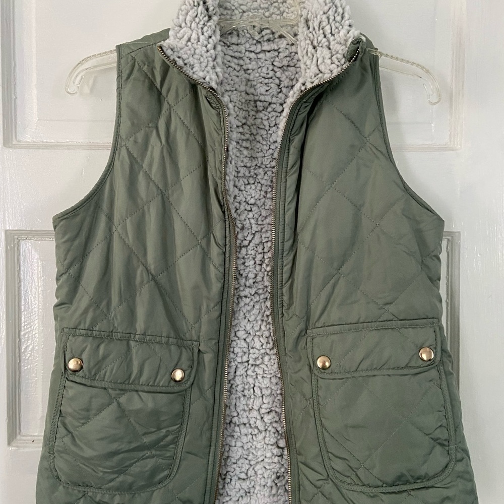 NWOT Francesca’s Reversible Vest